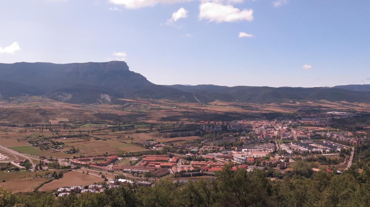 Jaca Centrum Buitenkant foto